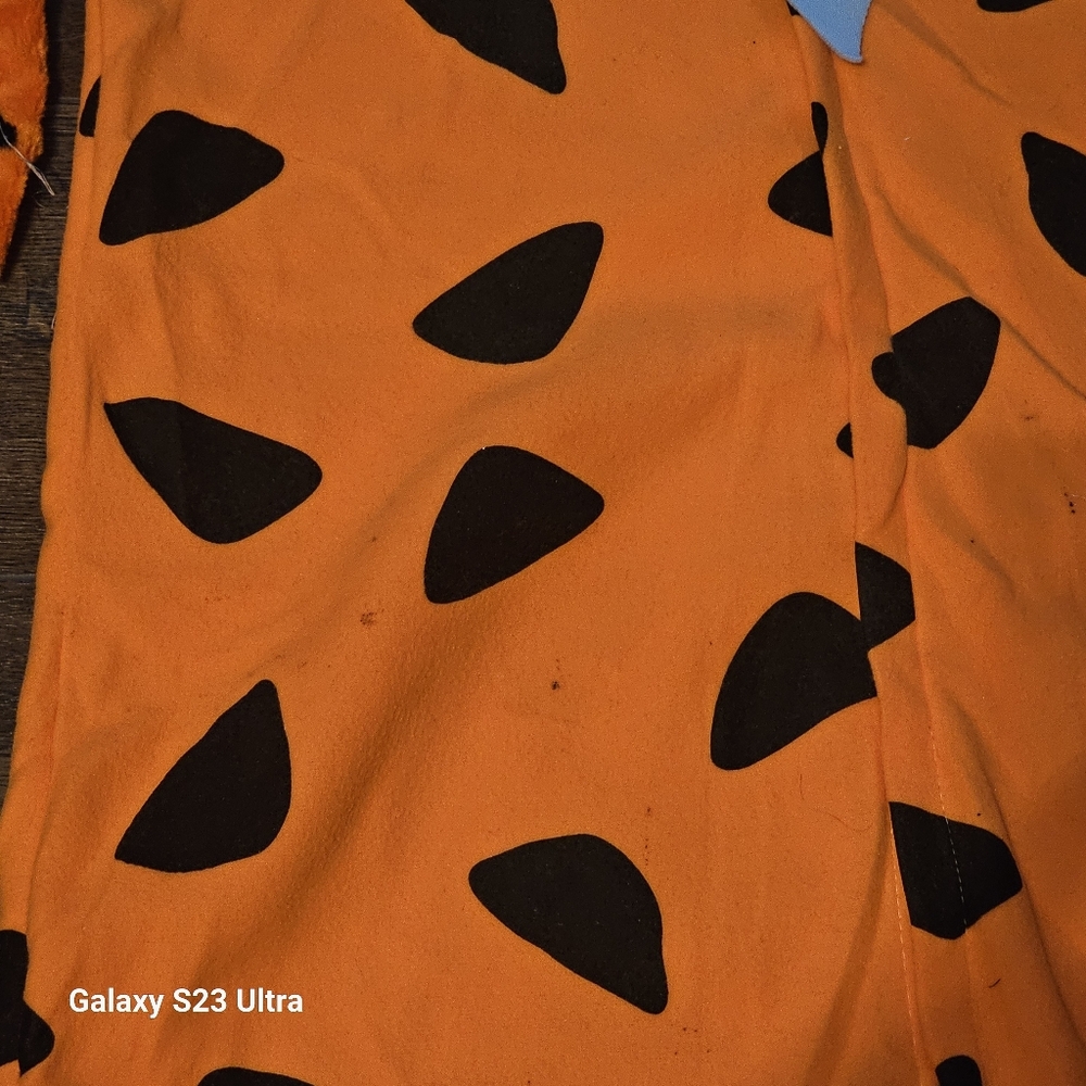 Fred Flintstone Adult Costume - Picture 6 of 9